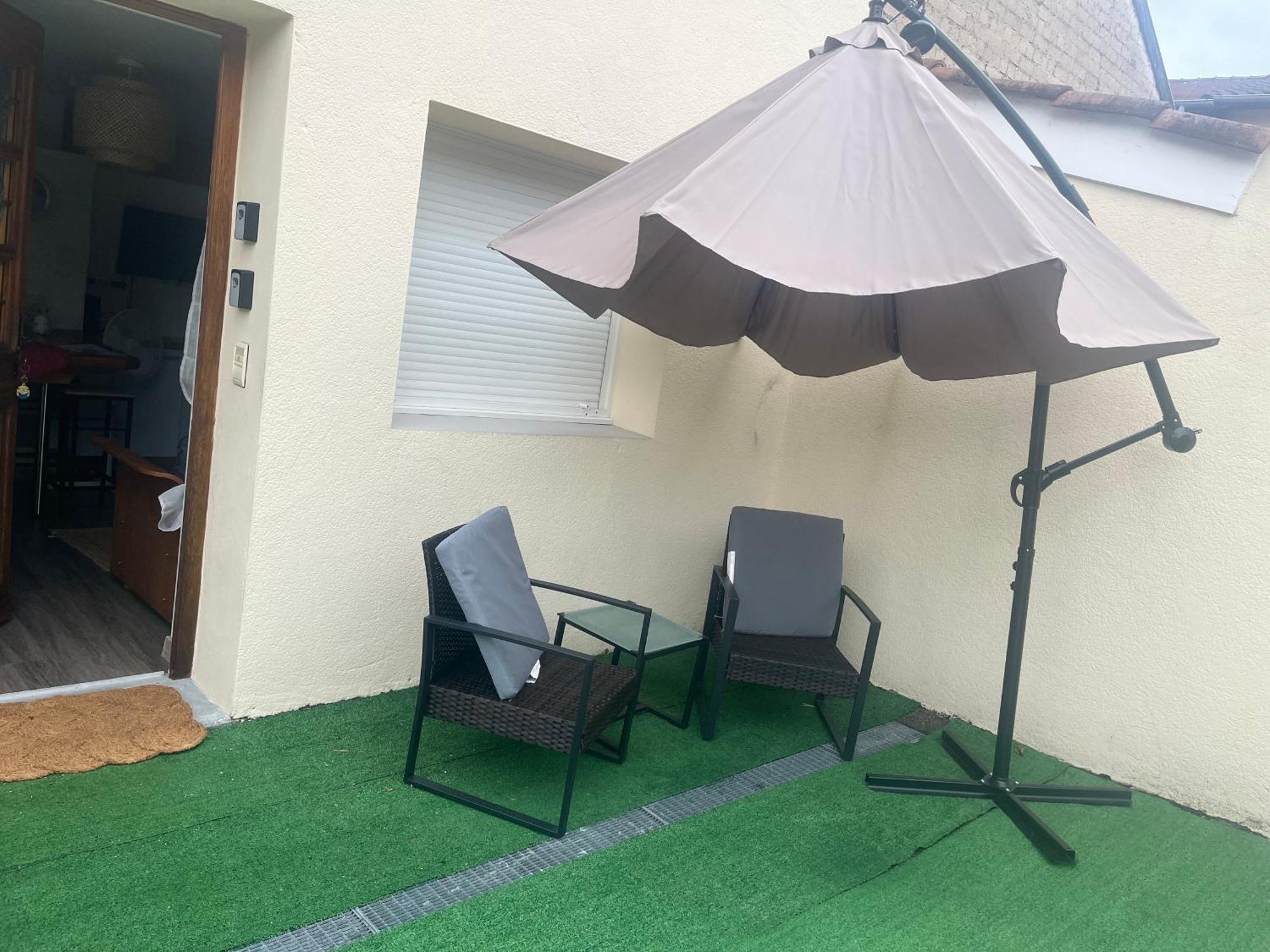 Le Petit Prince , Jolie Maisonnette Terrasse Netflix Parking Prive Jeux De Societe Bourg-en-Bresse Extérieur photo